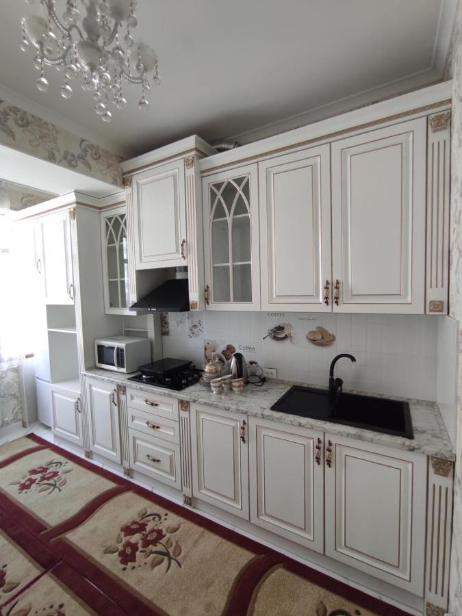 Prestigious Apartment In Bișkek Exterior foto