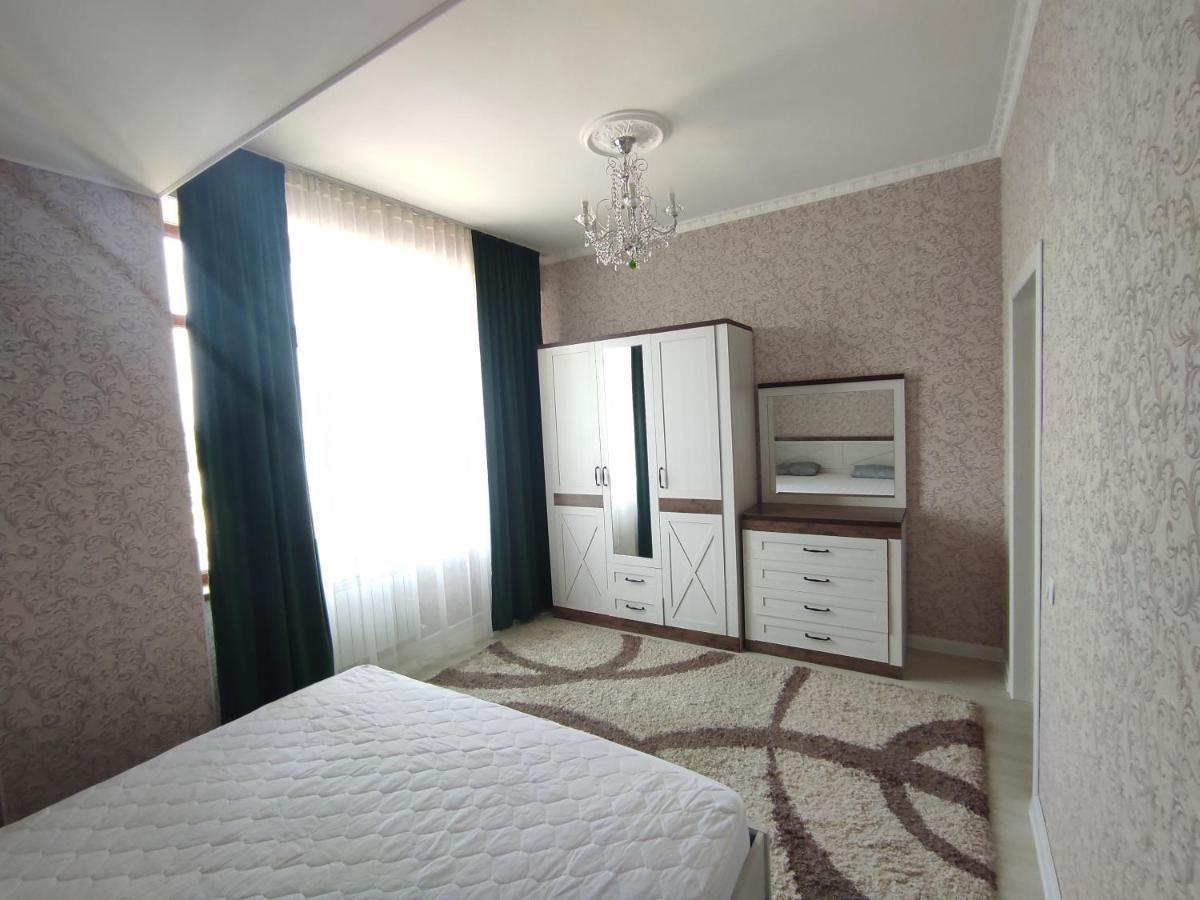 Prestigious Apartment In Bișkek Exterior foto