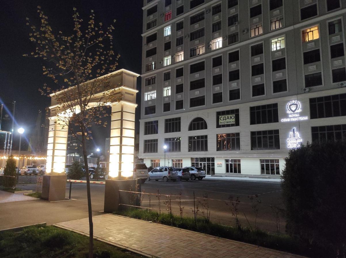 Prestigious Apartment In Bișkek Exterior foto